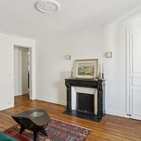 Apartment Bnbnova - 2br - Le Marais & Les Halles Paris